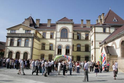 uzhorod budova skoly