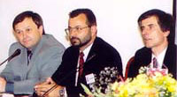 SK2002_10
