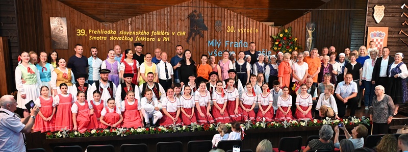 Bývalí a súčasní členovia SKUS-u Fraňa Strapača