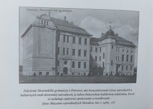 Cez prizmu petrovského gymnázia - úryvok z knihy
