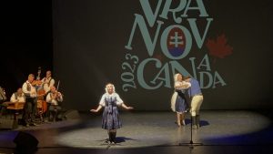 Folklórny súbor Vychodna Slovak Dancers