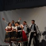 Účastníci v krojoch