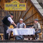 Krajanská nedeľa, exteriér, skupiny, tance, kroje