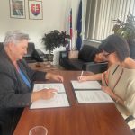 podpis memoranda v priestoroch ÚSŽZ