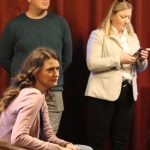 účastníci podujatia a lektori počas workshopov, interiér, technika
