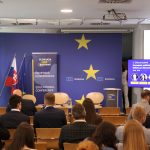 konferencia, účastníci, interiér
