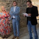 vernisáž, vnútorné priestory, rečníci a obrazy