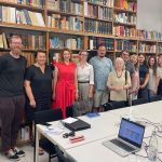 skupinová foto, interiér