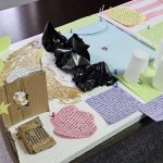 workshop, predmety na stole