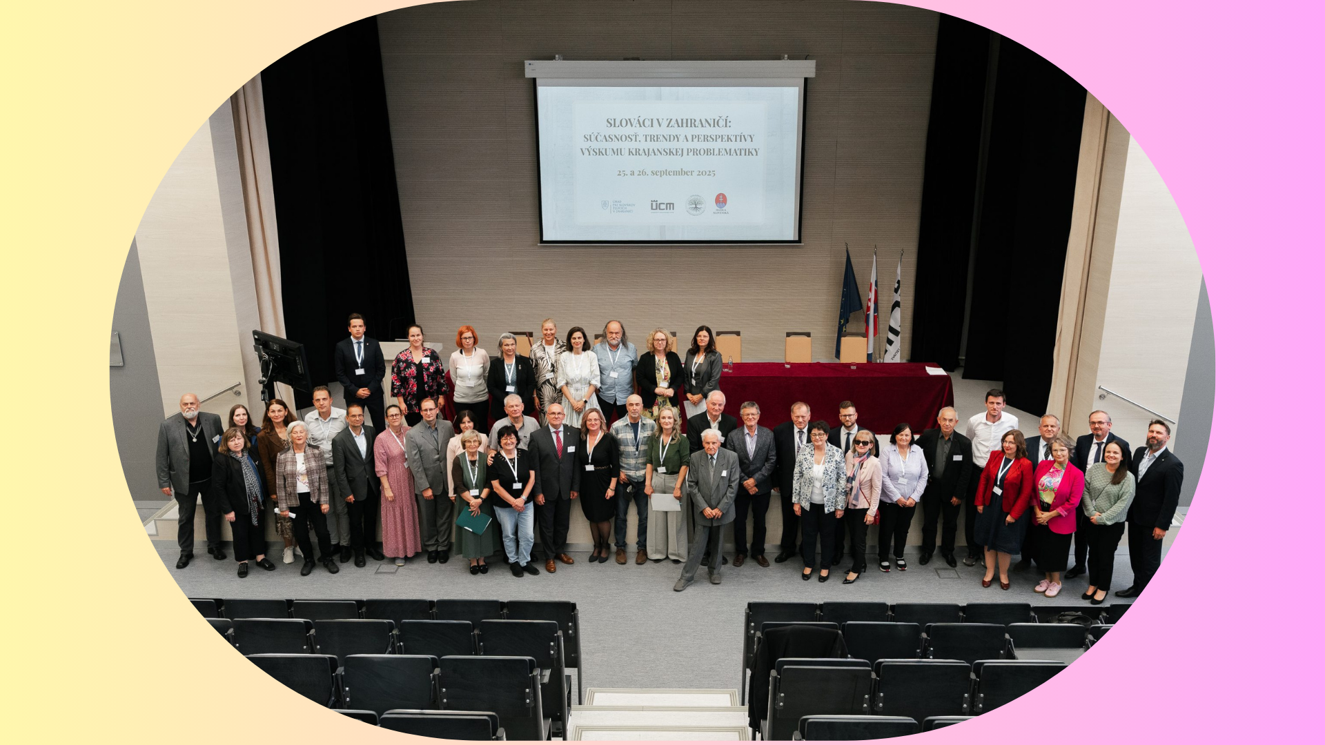 Skupina ľudí, foto z konferencie