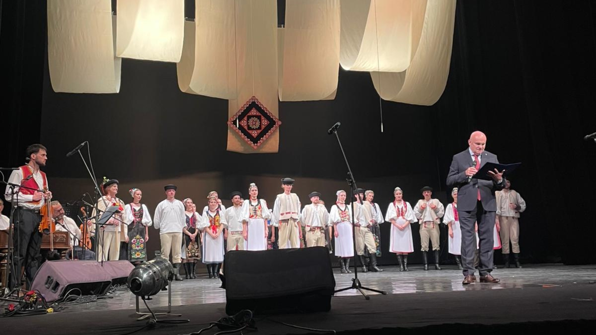 Predseda na galaprograme Limbora