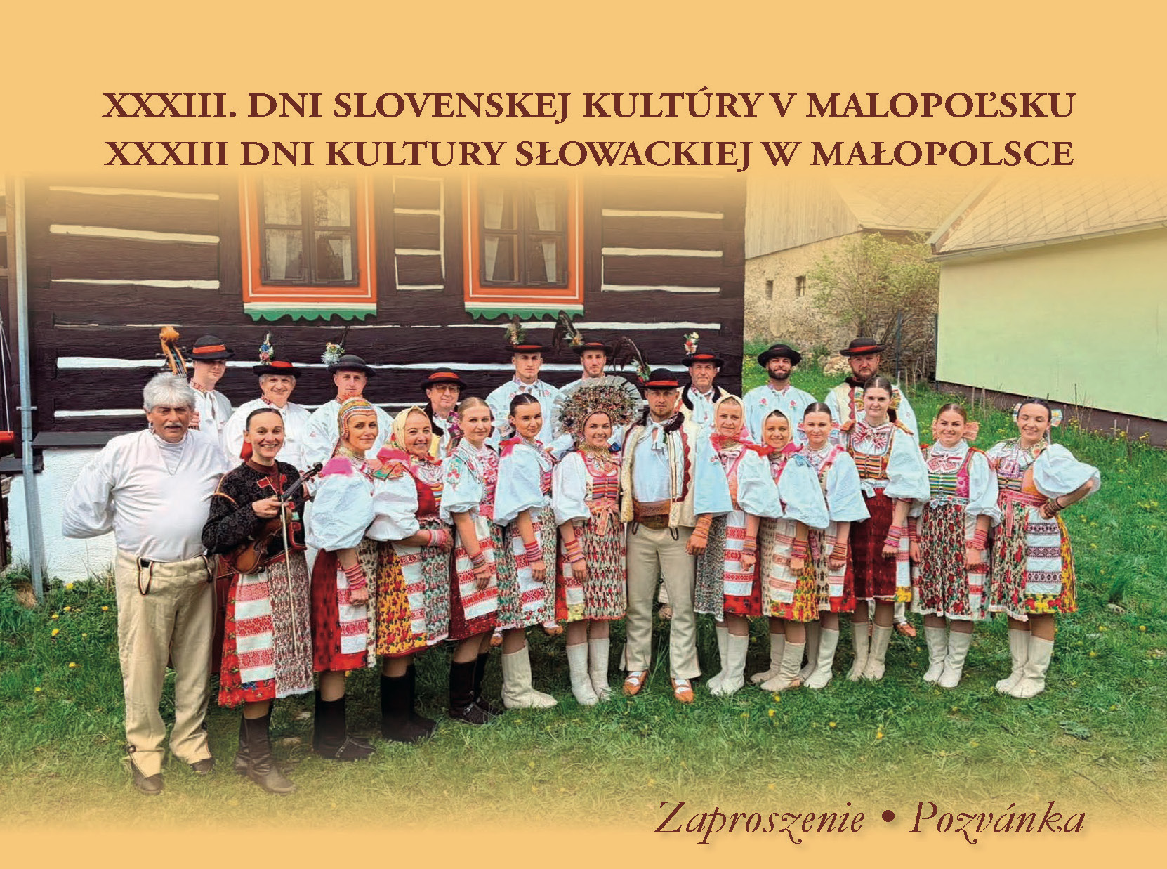 Pozvánka, skupinová fotka, ľudia v krojoch